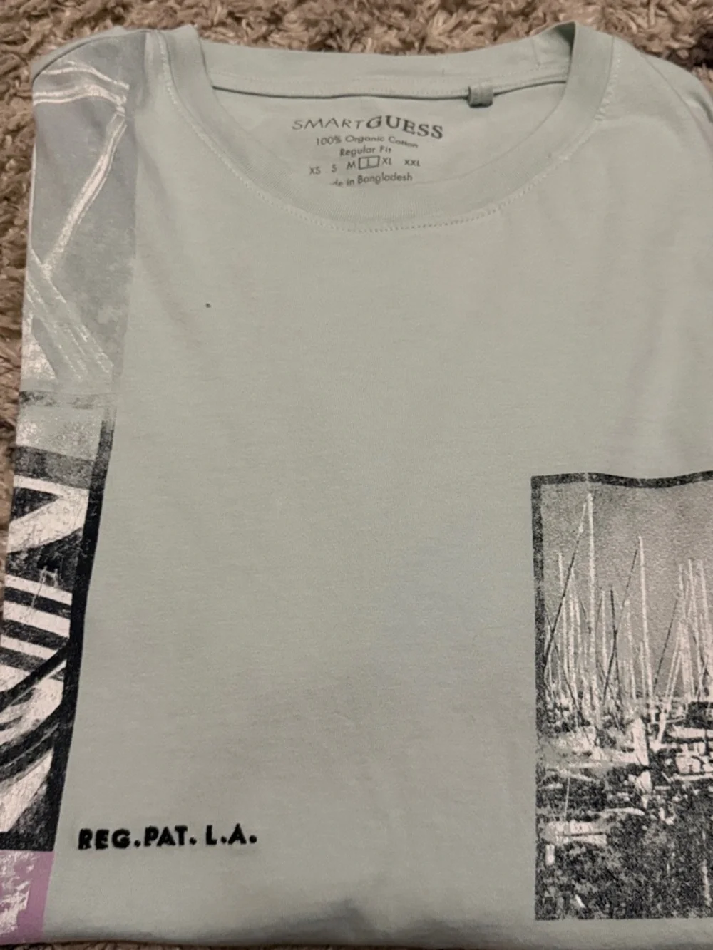 GUESS Men's Light Mint Graphic Short-Sleeve Tee with Purple Accents - Picture 5 of 5
